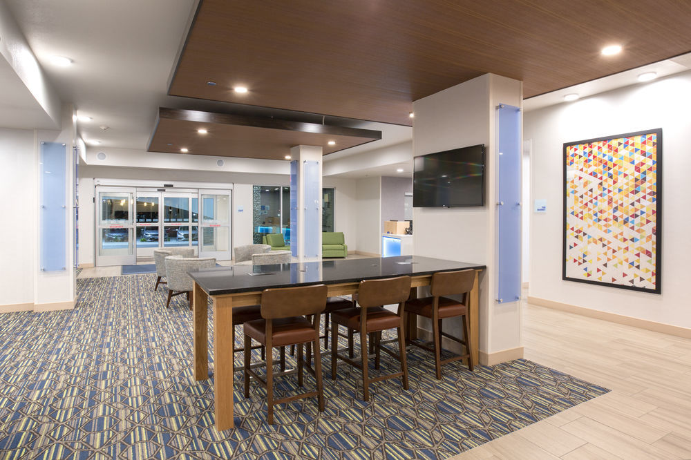 Holiday Inn Express & Suites - Rapid City - Rushmore South By Ihg Εξωτερικό φωτογραφία